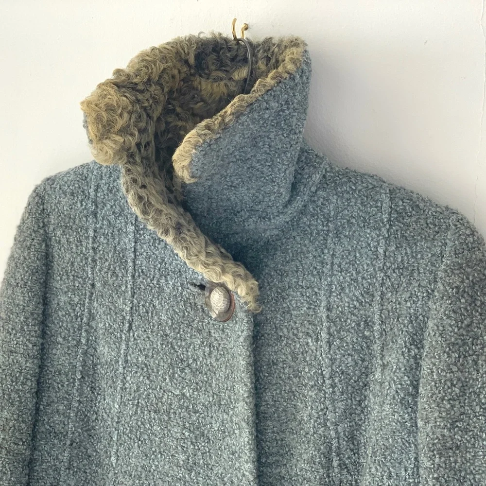 vintage 50s/60s wool boucle long winter coat with curly wool shearling trim - Picture 6 of 9